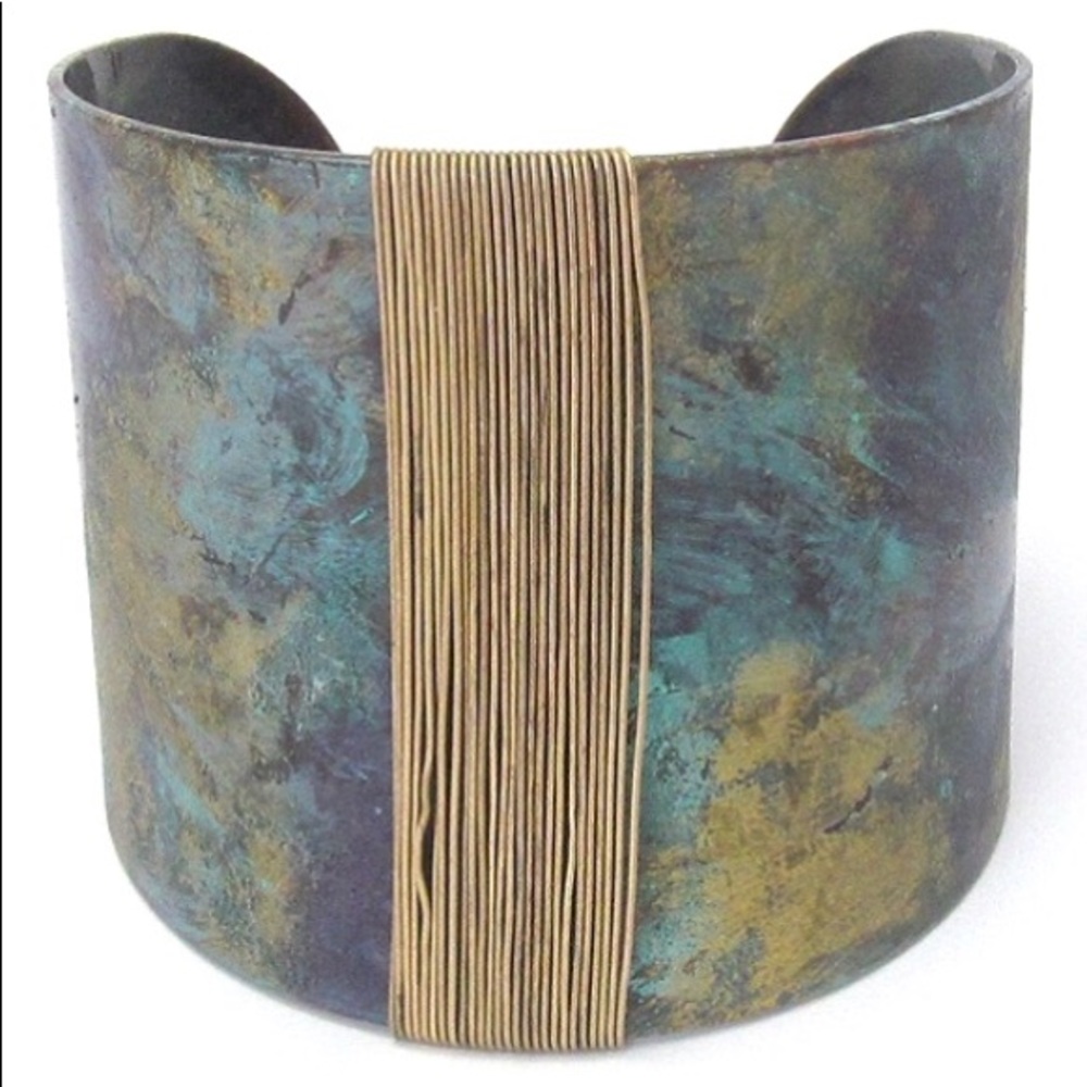 Metal bracelet